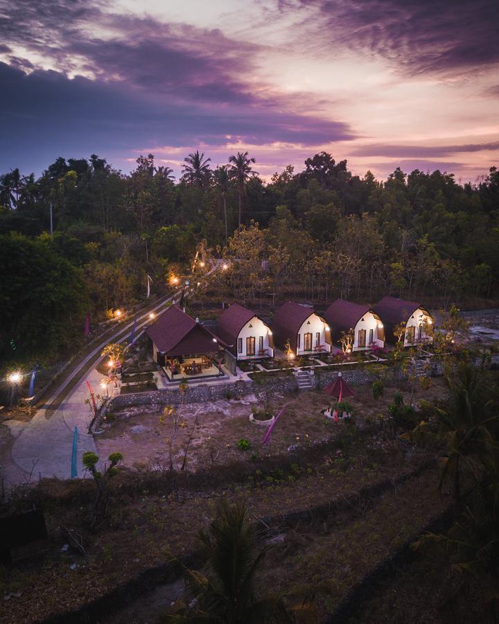 Sebrang Hills Bungalow Toyapakeh Luaran gambar